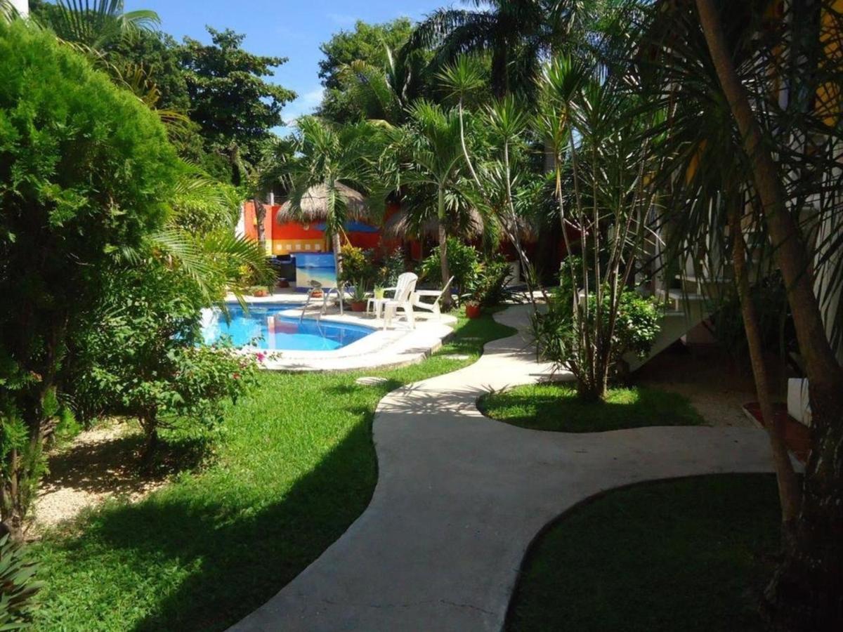 Hotel Acuario Playa Del Carmen Exterior photo