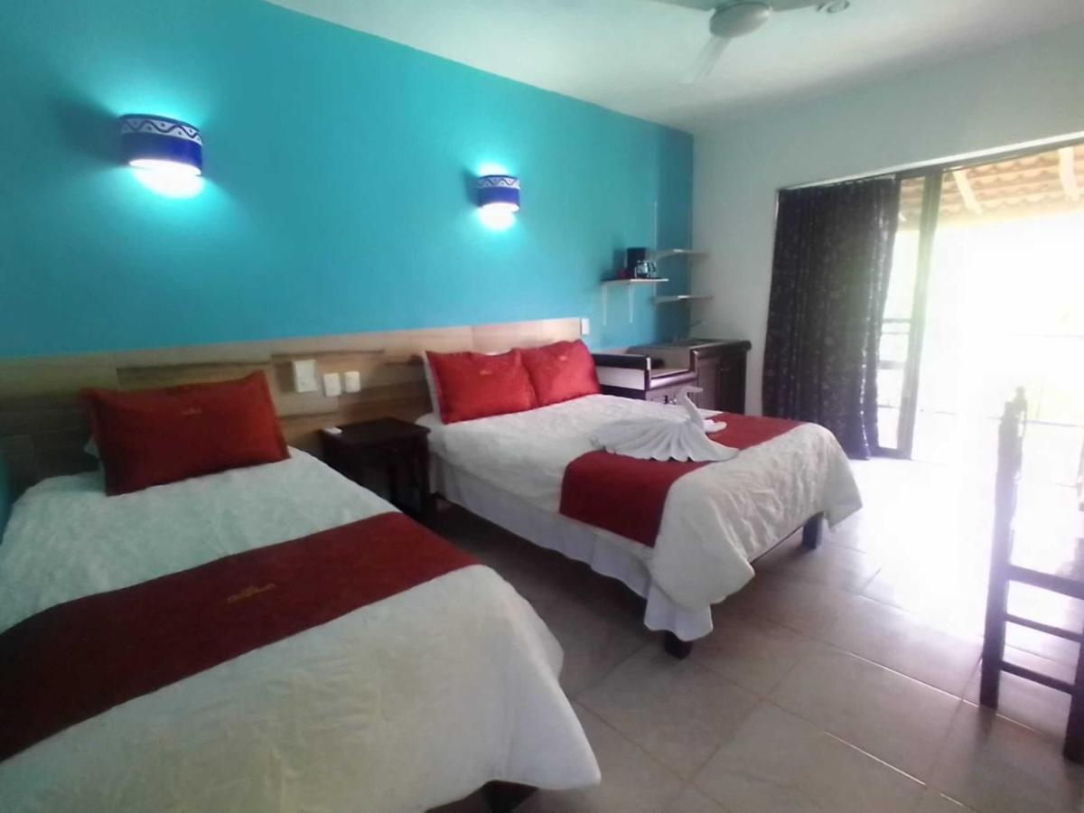 Hotel Acuario Playa Del Carmen Exterior photo